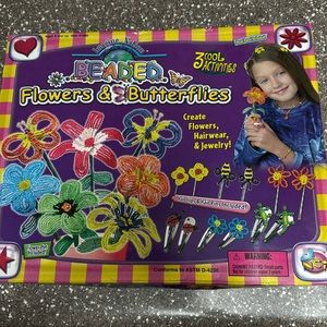 Sealed in box Beaded Flowers and Butterflies activity kit. Sizes 8 and up